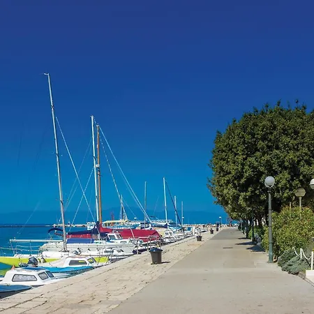 In With Wifi Lägenhet